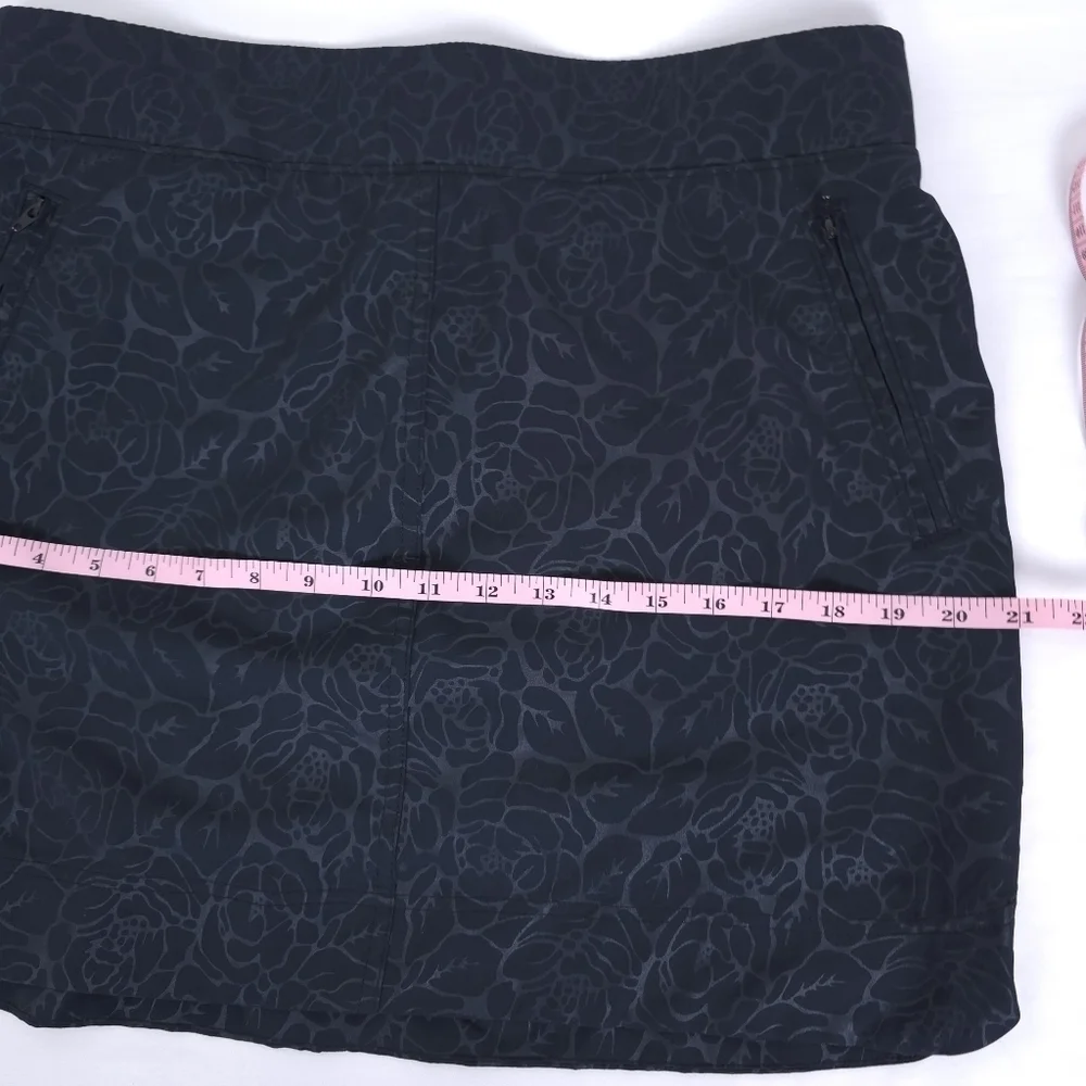 Orvis skort Floral Monochrome mesh under shorts size M